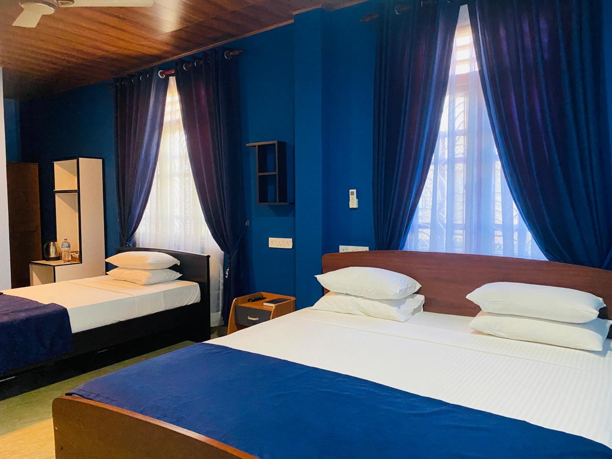 Nilaveli Hybrid Holiday Hotel Exterior photo